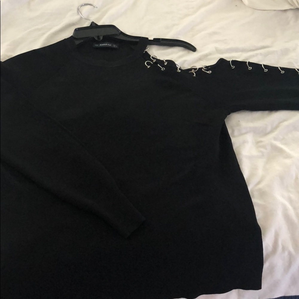 Zara sweater like new!!